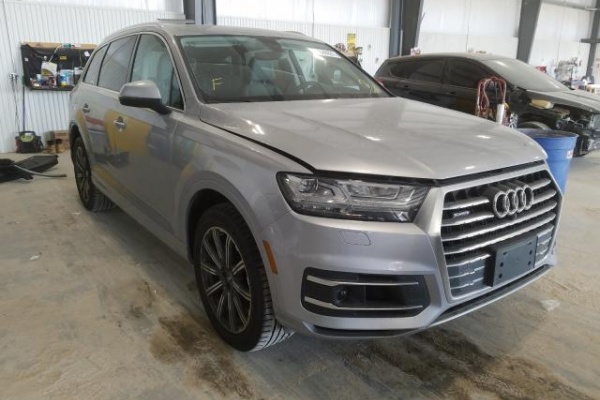 фото Audi Q7 PRESTIGE