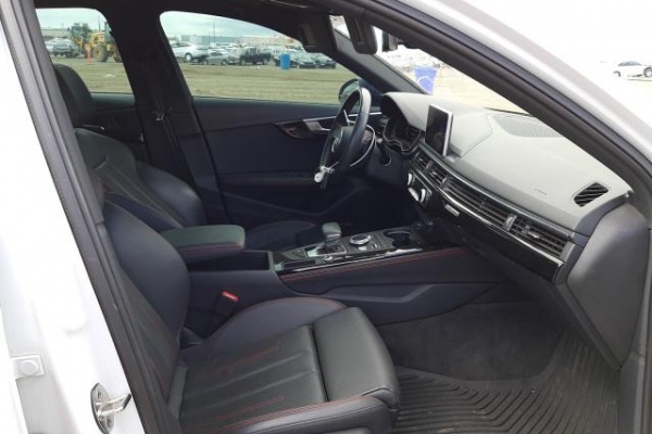 фото Audi A6 Premium PLUS