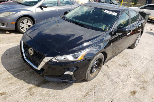 фото Nissan Altima S