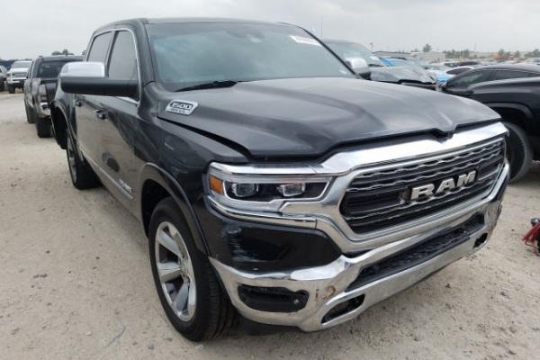 фото RAM 1500 LIMITED