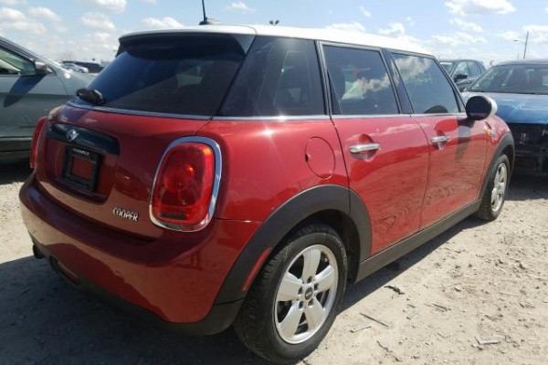 фото Mini COOPER S