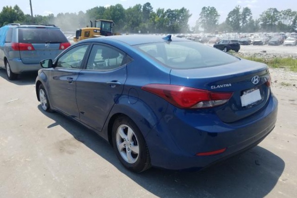 фото Hyundai Elantra SE