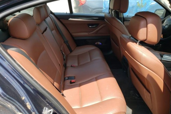 фото BMW 528 XI