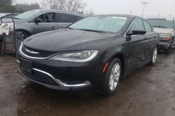 фото Chrysler 200 LIMITED