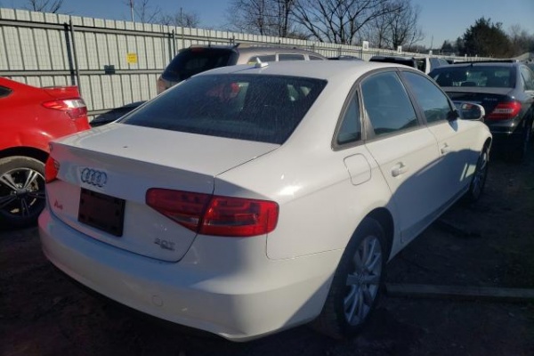 фото Audi A4 Premium