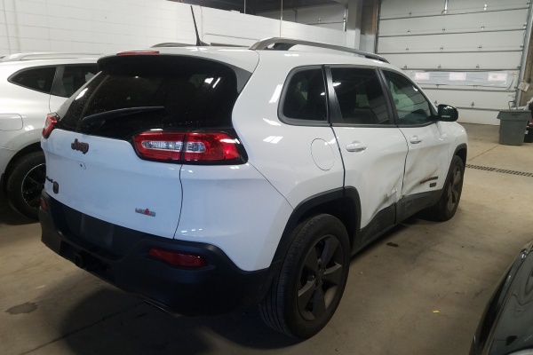 фото Jeep Cherokee LATITUDE