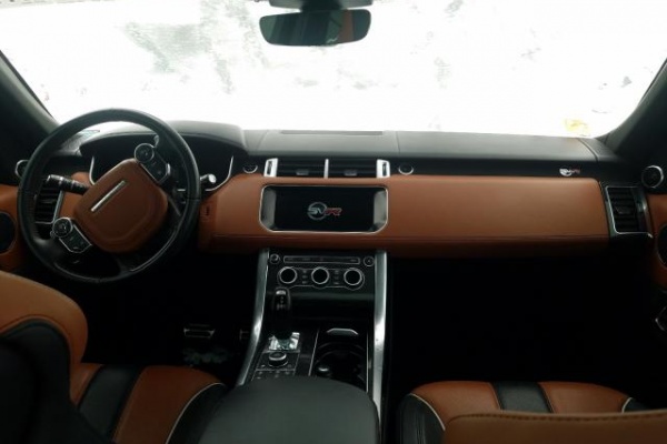 фото Land Rover RANGE ROVER SPORT SVR