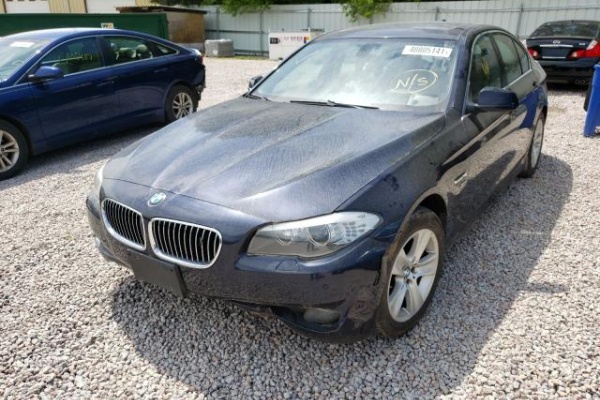 фото BMW 528 XI