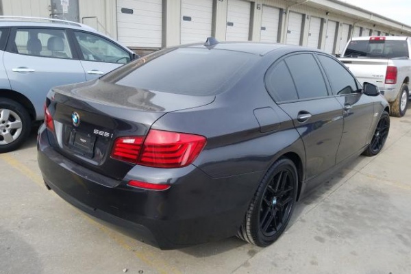 фото BMW 528 I
