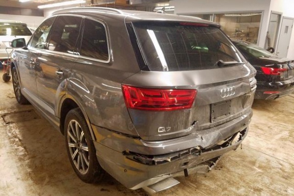 фото Audi Q7 PRESTIGE