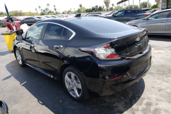 фото Chevrolet Volt LT