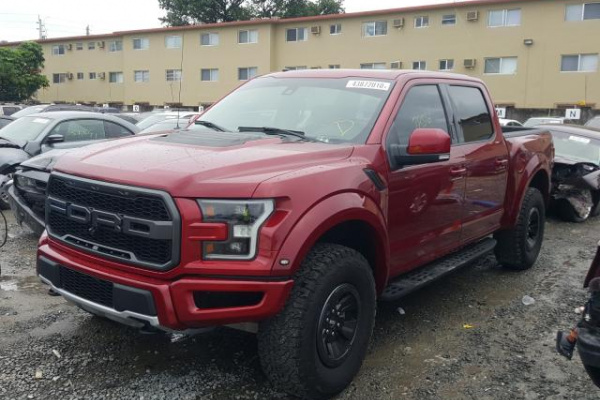 фото Ford F-150 RAPTOR