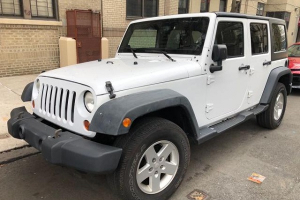 фото Jeep Wrangler Unlimited Sport