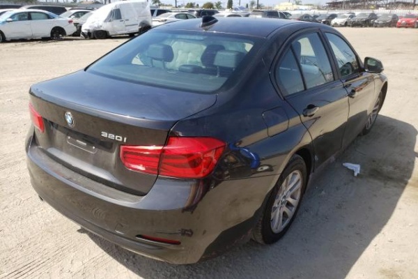 фото BMW 320 I