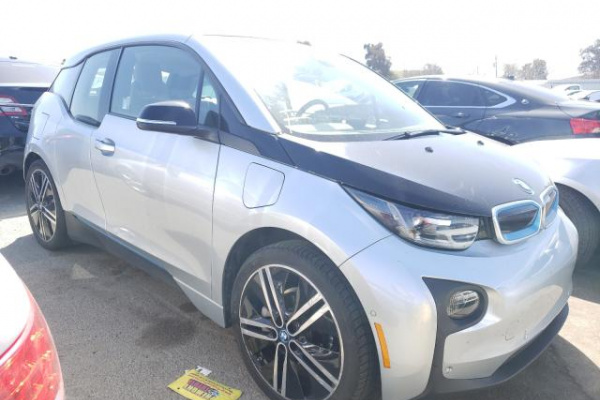 фото BMW I3 REX