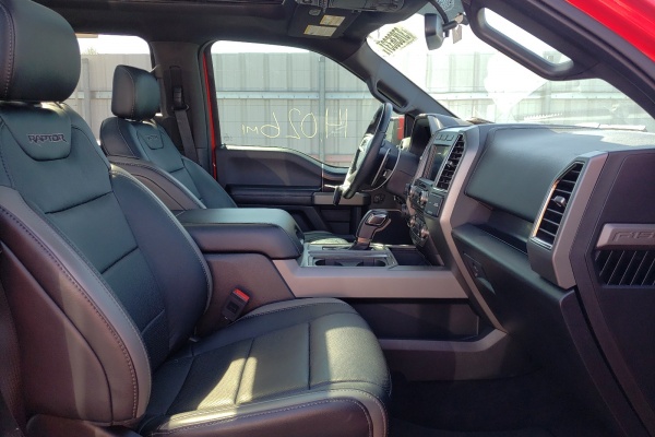 фото Ford F150 Raptor