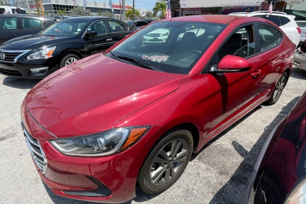 фото Hyundai Elantra SEL