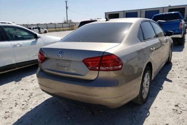 фото Volkswagen Passat S