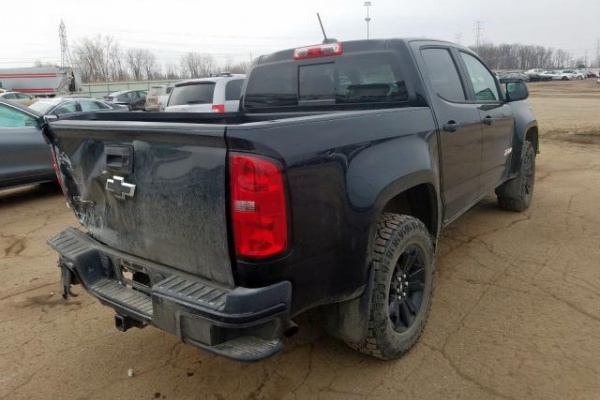 фото Chevrolet COLORADO Z71