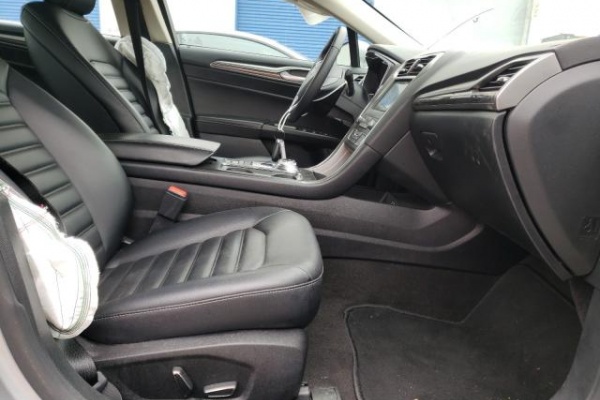 фото Ford Fusion SEL