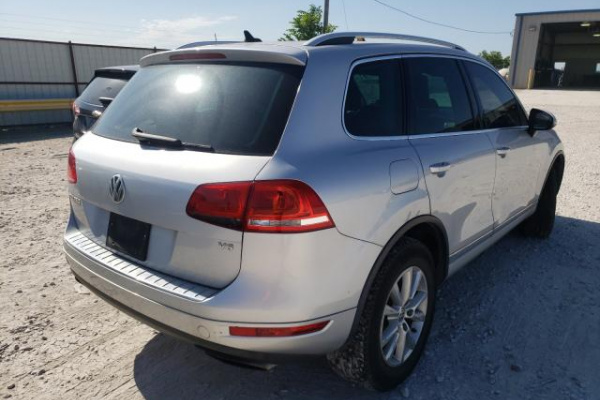 фото Volkswagen TOUAREG V6