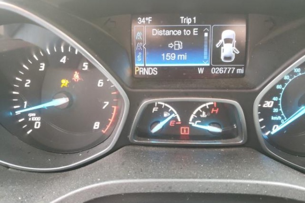 фото Ford Escape SE