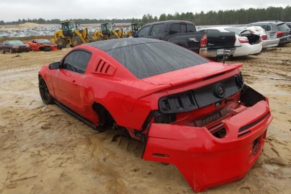 фото Ford Mustang