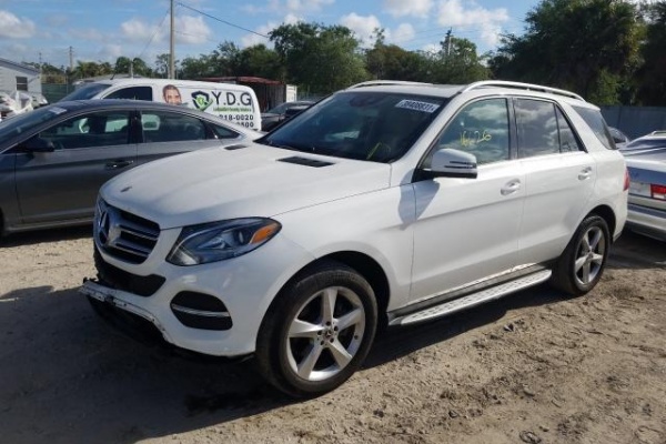 фото Mercedes-Benz GLE 350