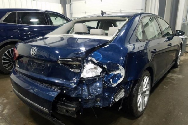 фото Volkswagen Passat WOLFSBURG