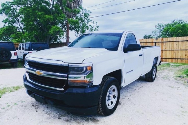 фото Chevrolet Silverado C1500
