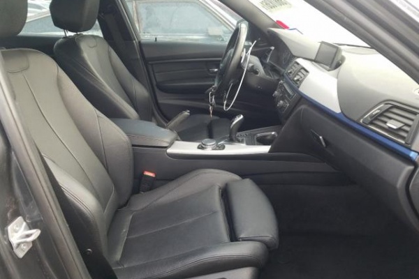 фото BMW 335 I
