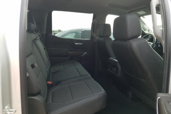 фото Chevrolet Silverado C1500 RST