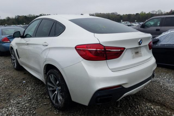 фото BMW X6 XDRIVE50I