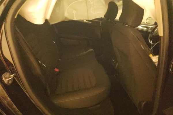 фото Ford Fusion SE