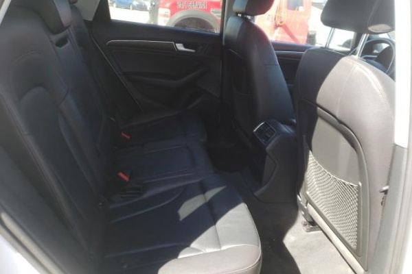 фото Audi Q5 PREMIUM