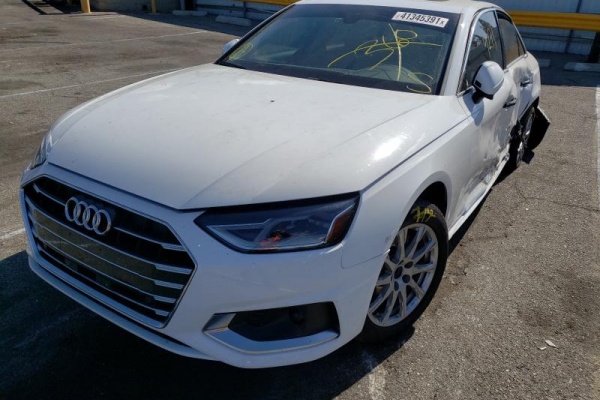 фото Audi A4 Premium