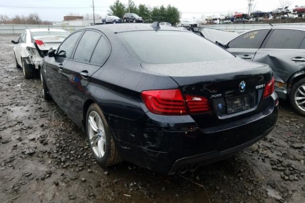 фото BMW 528 XI