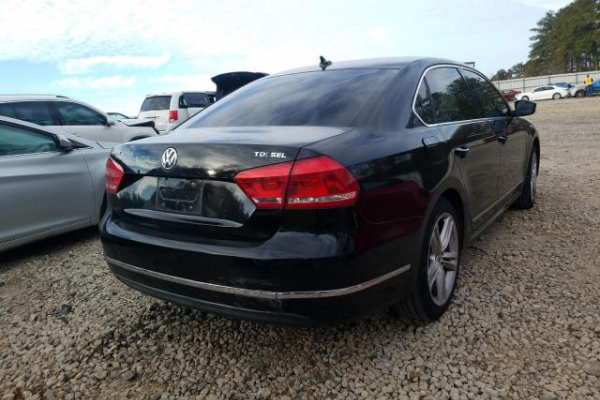 фото VOLKSWAGEN PASSAT