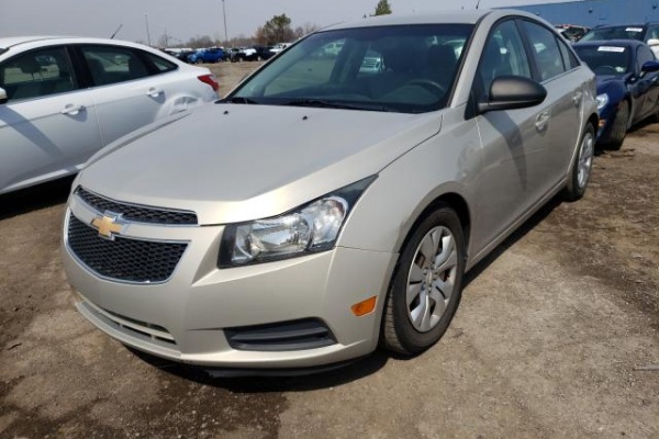 фото Chevrolet Cruze LS