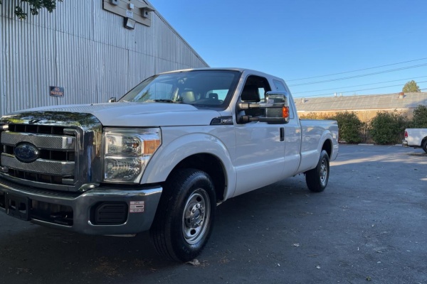 фото Ford F-150 SUPER DUTY