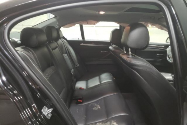 фото BMW 528 XI