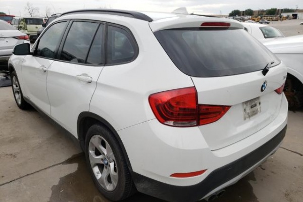фото BMW X1 SDRIVE28I