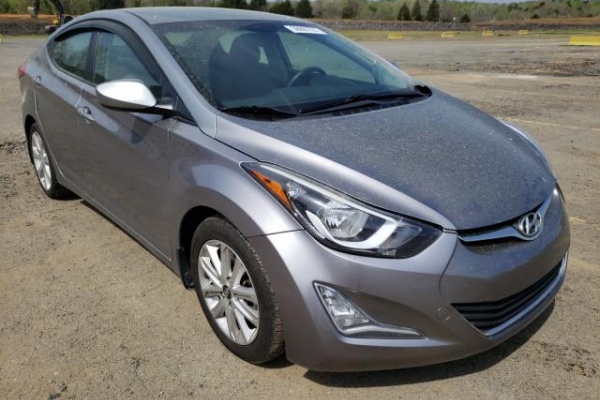 фото Hyundai Elantra SE
