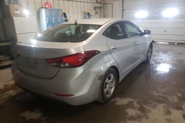 фото Hyundai Elantra SEL