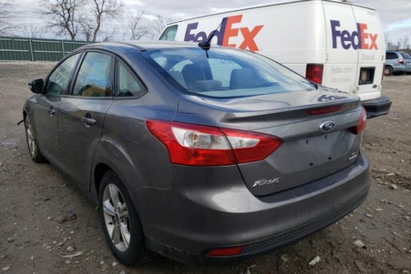 фото Ford Focus SE