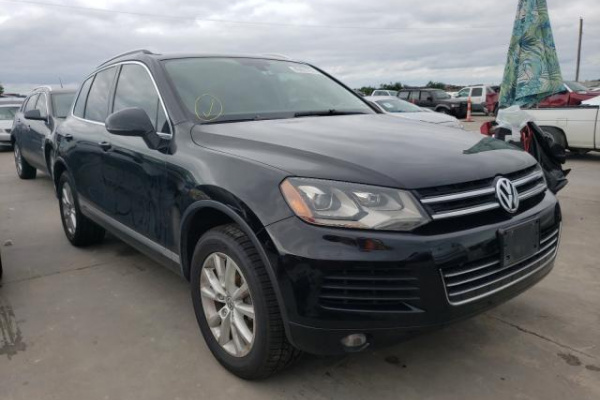 фото Volkswagen TOUAREG V6