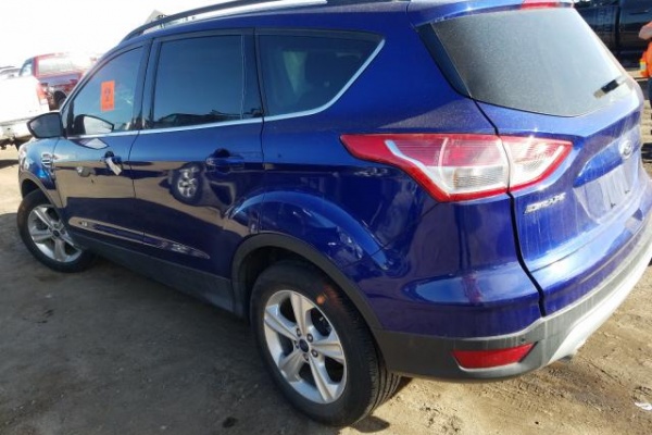 фото Ford Escape SE