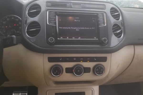 фото Volkswagen TIGUAN