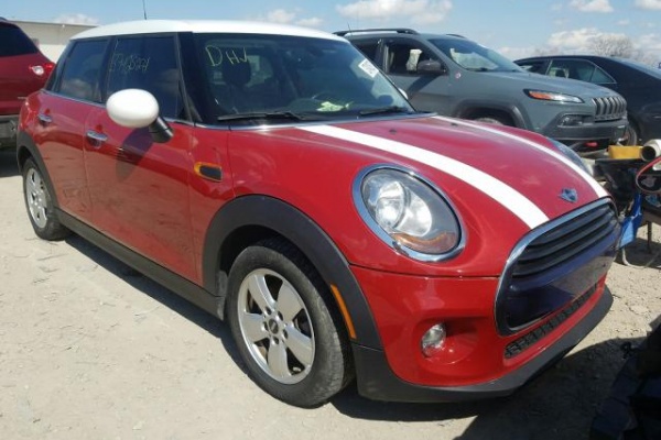 фото Mini COOPER S
