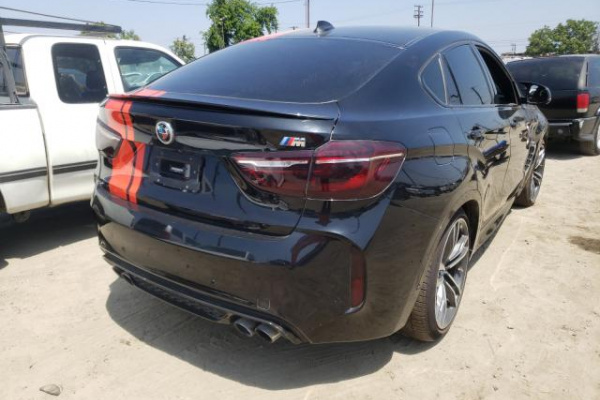 фото BMW X6 M